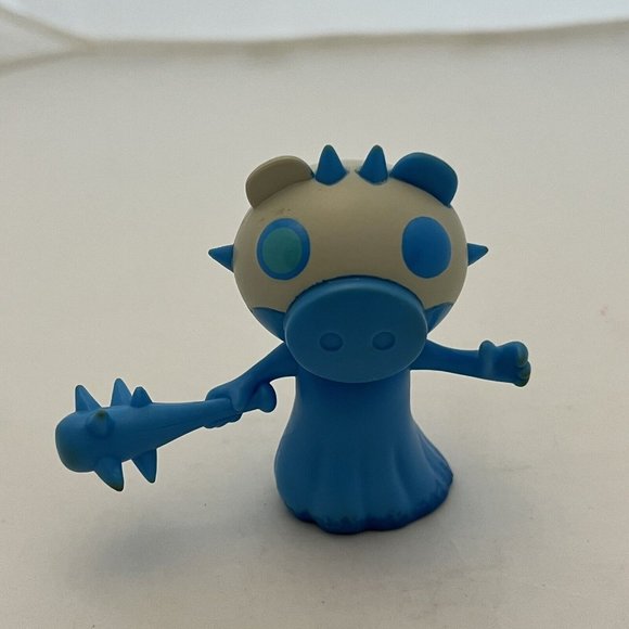 2 Roblox Piggy Figures Series 2 Frostiggy Series 1 Badgy Figures Only - Picture 3 of 16